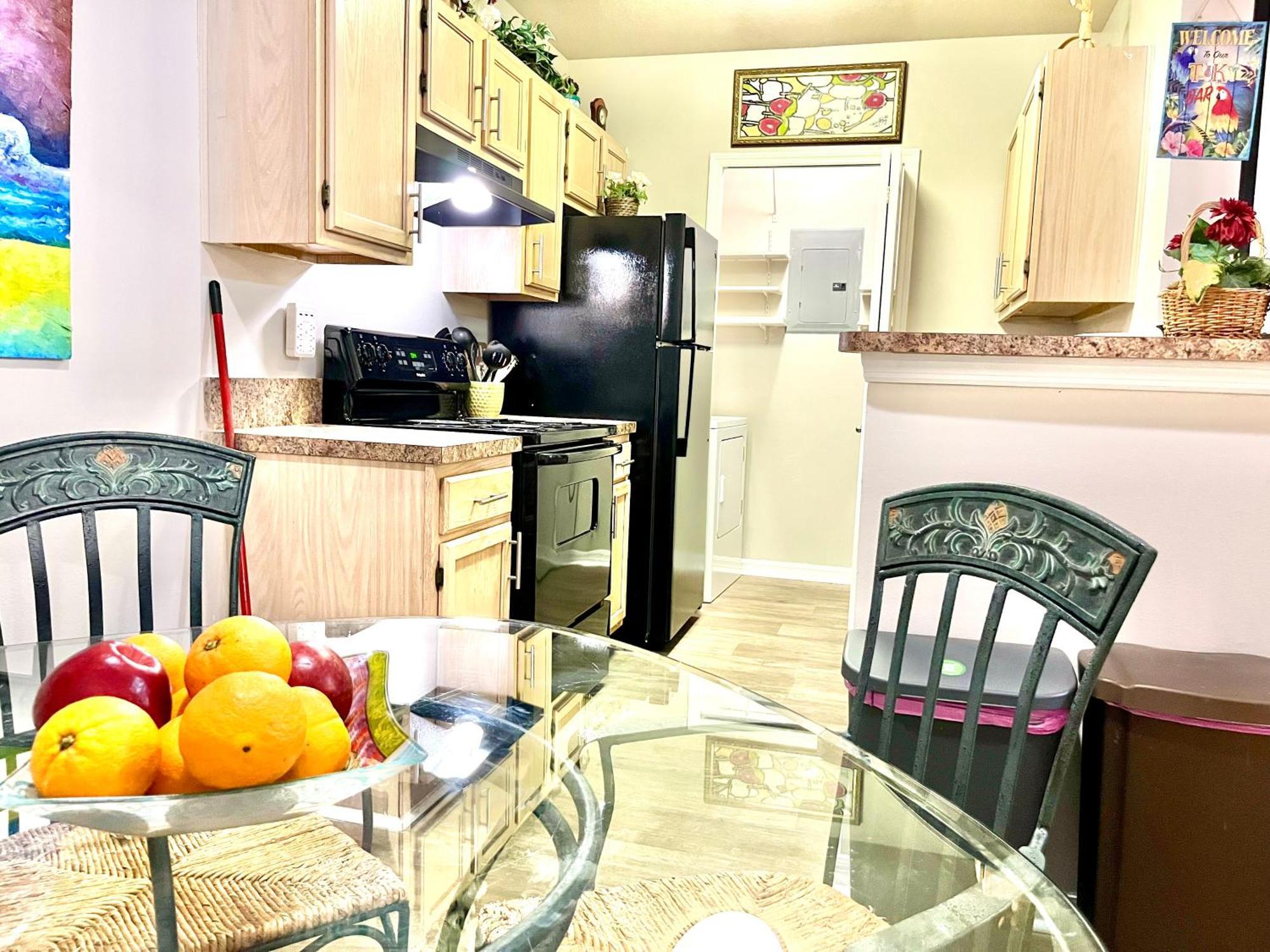 2 Bed Apt 10 Mins To Jacksonville Beach Bagian luar foto